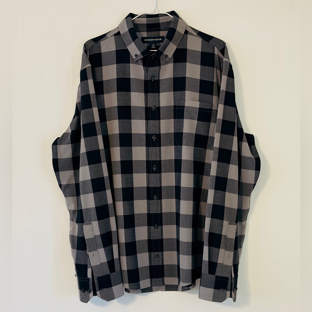 Mizzen and‎ Main Checkered Button Down Dress Shirt Black and Gray XL trim fit